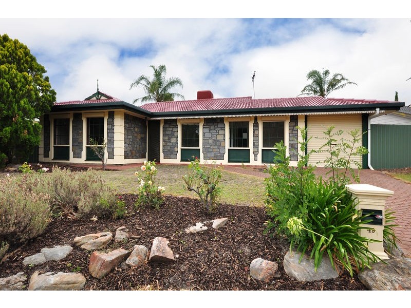 49 Southbound Avenue, Aberfoyle Park SA 5159