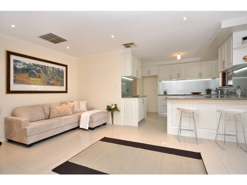 49 Southbound Avenue, Aberfoyle Park SA 5159