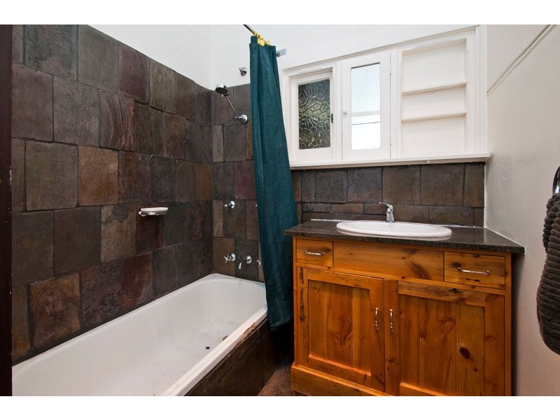 8 Basnett St, Kurralta Park SA 5037