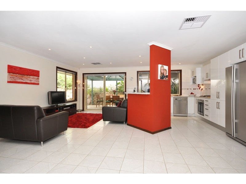20 Lorikeet Grove, Flagstaff Hill SA 5159