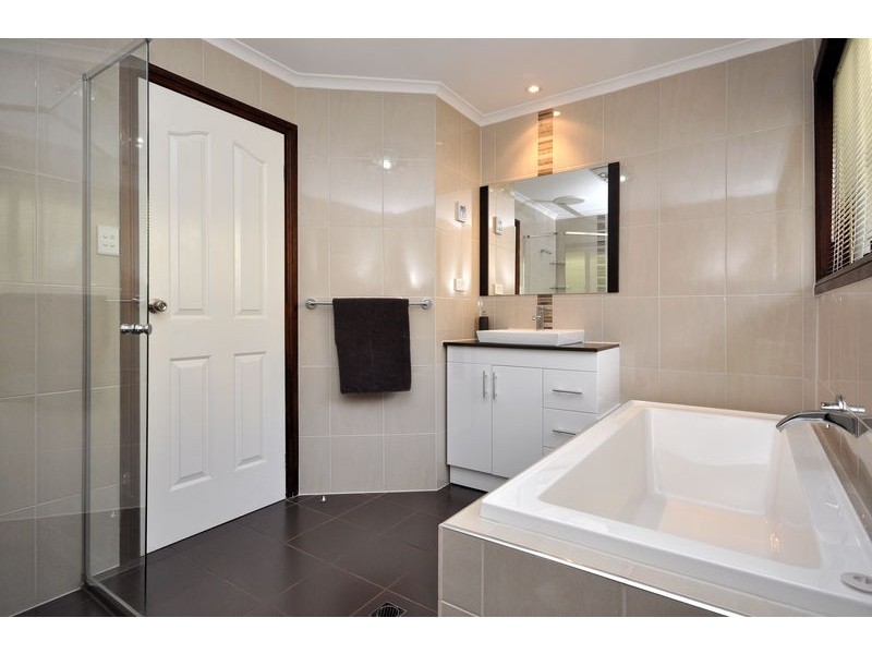 20 Lorikeet Grove, Flagstaff Hill SA 5159