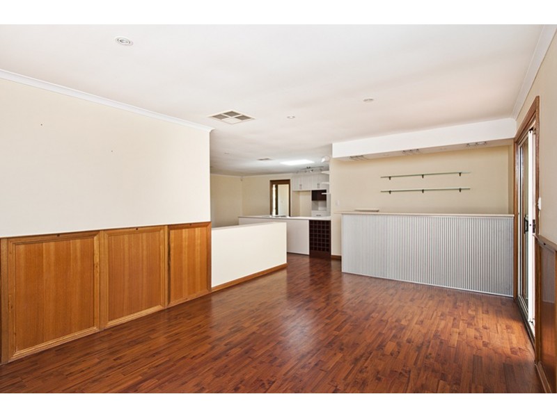 23 Banksia Rd, Aberfoyle Park SA 5159