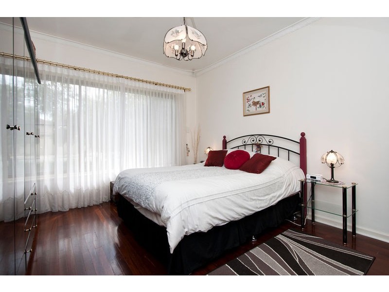 7 Bakara St, Park Holme SA 5043