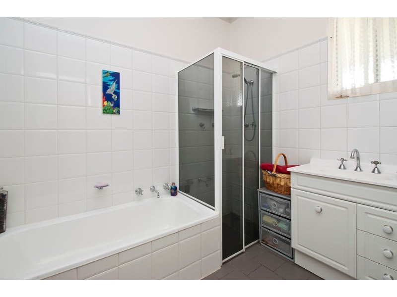 7 Bakara St, Park Holme SA 5043