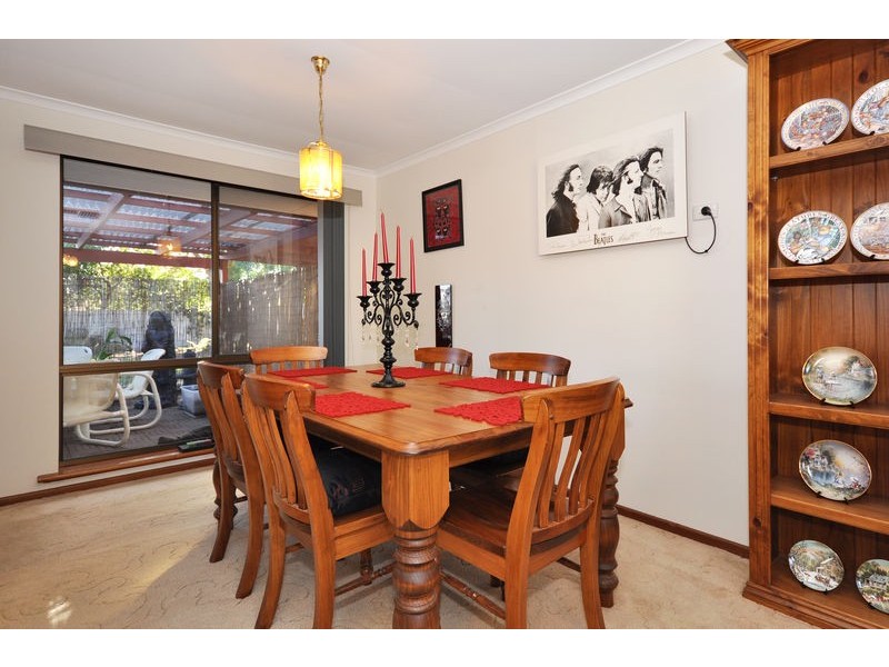 38 Serenade Crescent, Aberfoyle Park SA 5159