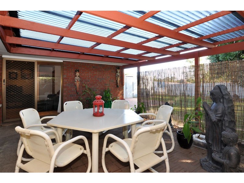 38 Serenade Crescent, Aberfoyle Park SA 5159