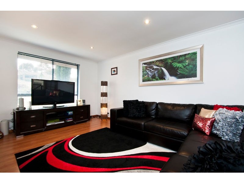 46 Torresan Crescent, Flagstaff Hill SA 5159