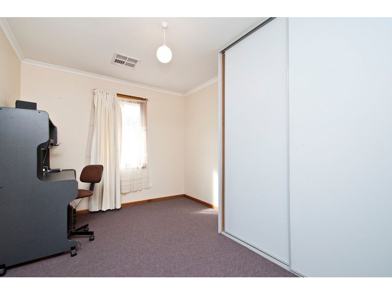 8 Cimaron Close, Morphett Vale SA 5162