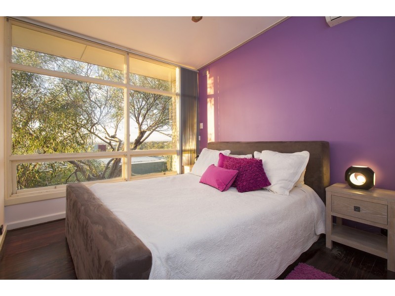 11 Hyland Ave, Darlington SA 5047