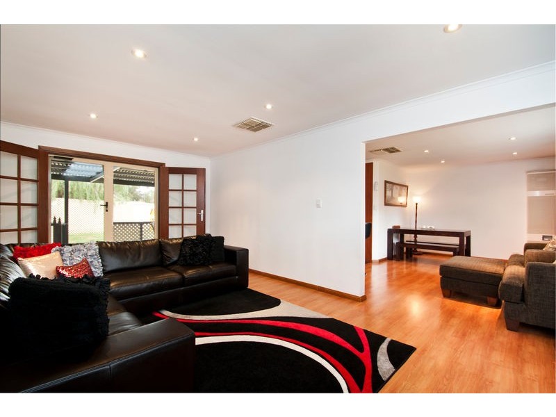 .46 Torresan Crescent, Flagstaff Hill SA 5159