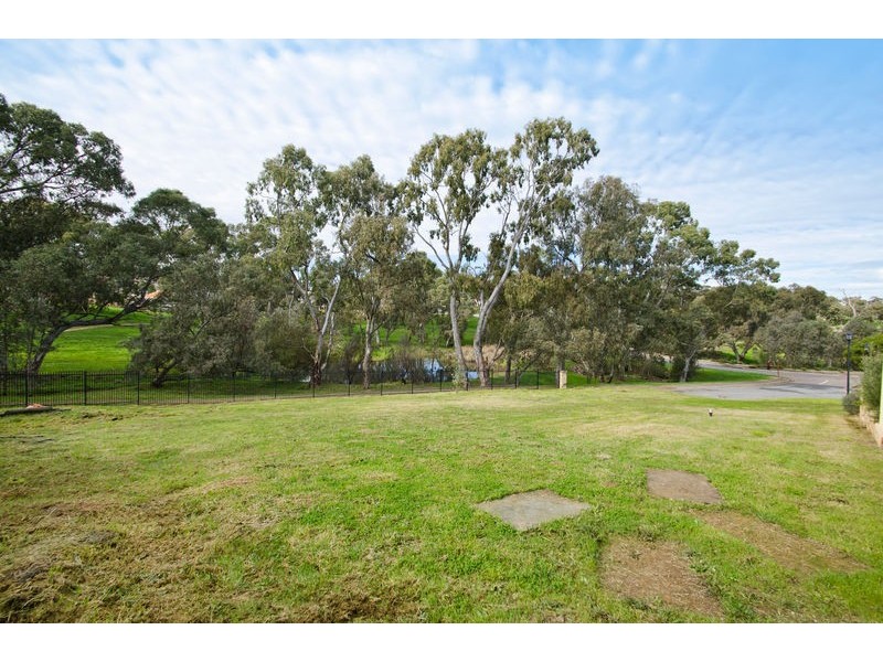 3 Kaufmann Place (Prestigous Blackwood Park), Craigburn Farm SA 5051