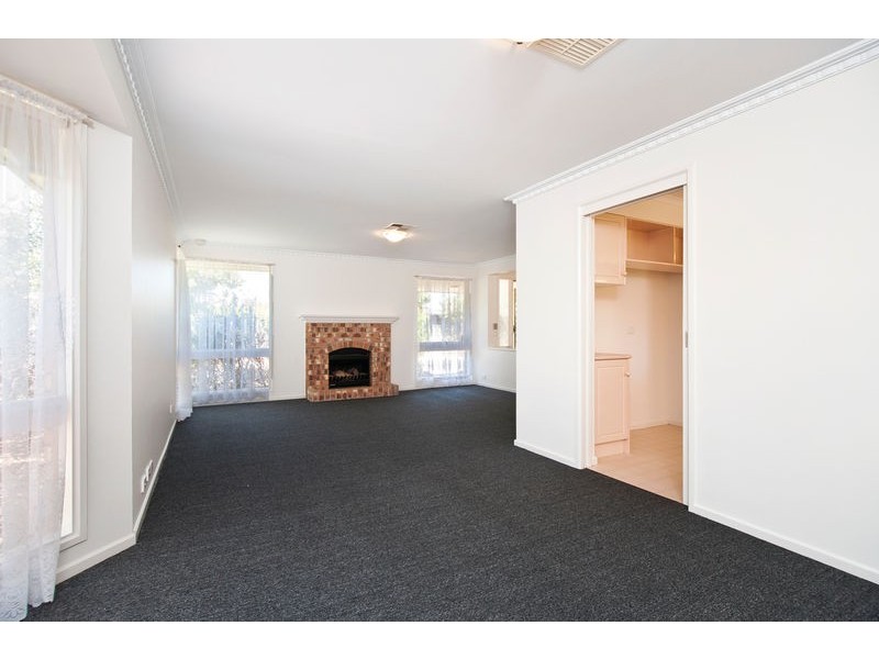 7 Dotterel Place, Seaford Rise SA 5169