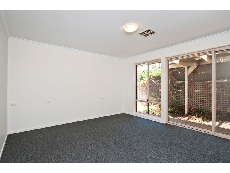 7 Dotterel Place, Seaford Rise SA 5169