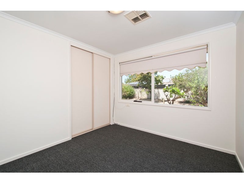 7 Dotterel Place, Seaford Rise SA 5169
