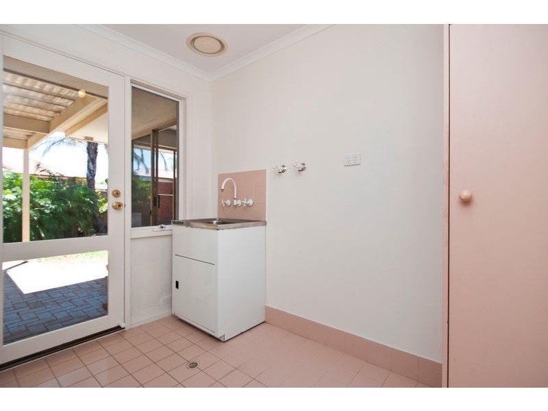 7 Dotterel Place, Seaford Rise SA 5169