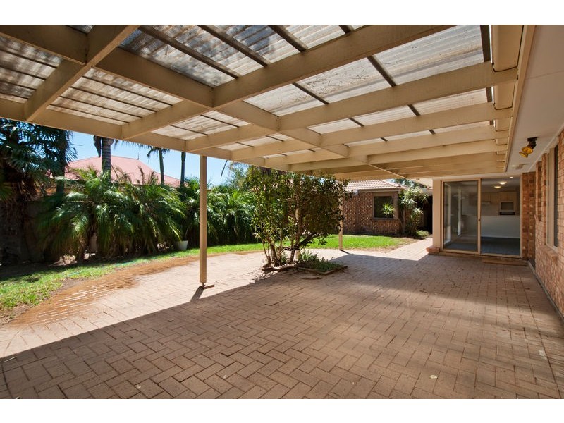 7 Dotterel Place, Seaford Rise SA 5169