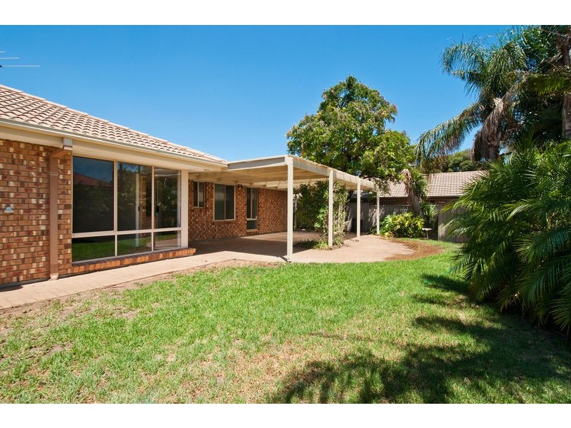 7 Dotterel Place, Seaford Rise SA 5169