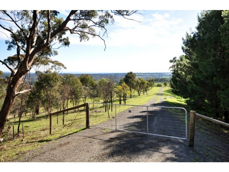 88 Mitchell Road, Chandlers Hill SA 5159