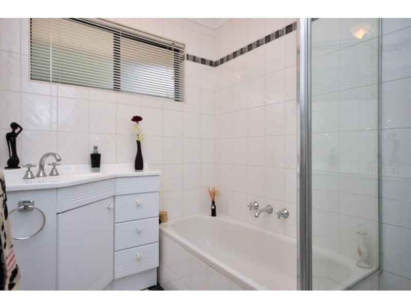 11 Abraxas Court, Aberfoyle Park SA 5159