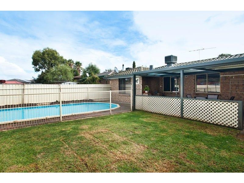 46 Torresan Crescent, Flagstaff Hill SA 5159