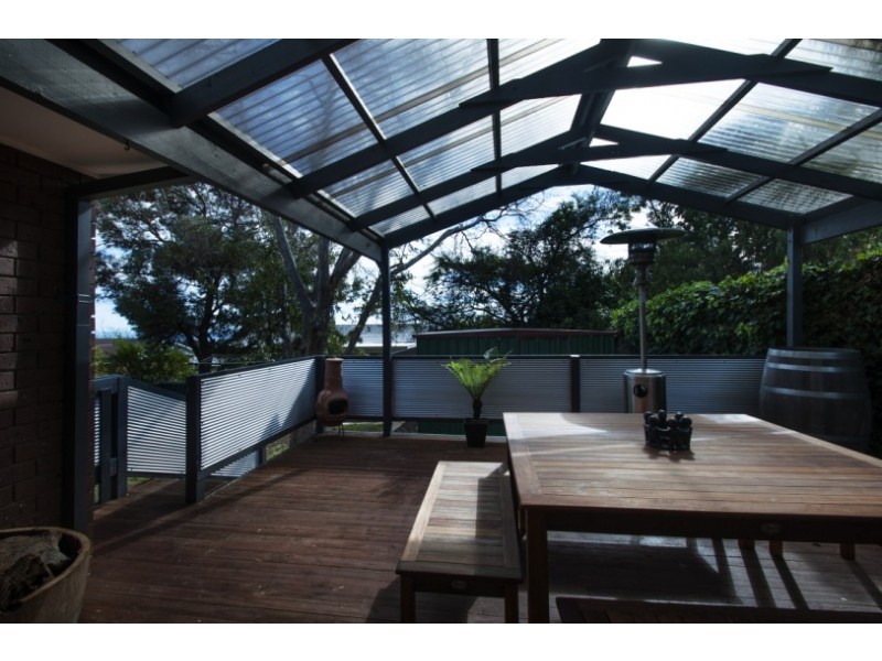 14 Manoora Drive, Hallett Cove SA 5158