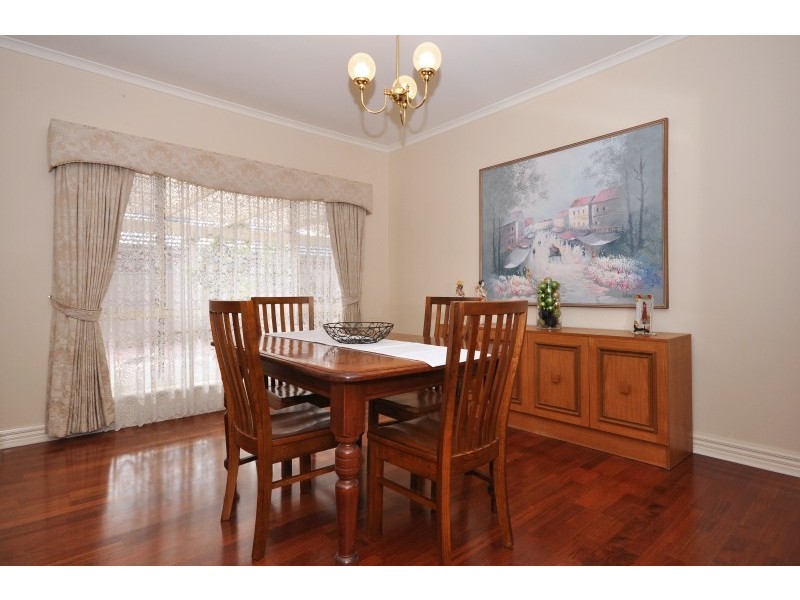 5 Ironbark Avenue, Flagstaff Hill SA 5159