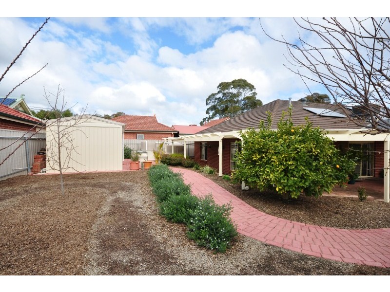 5 Ironbark Avenue, Flagstaff Hill SA 5159
