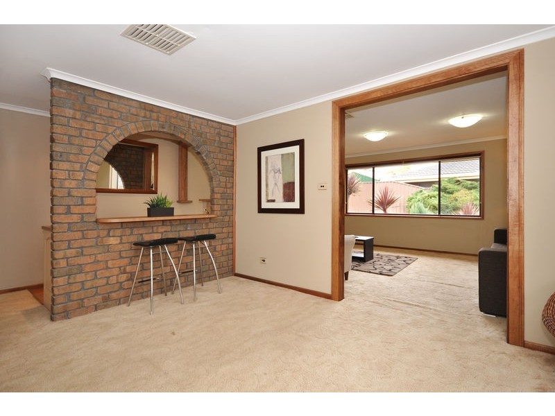 4 Minerva Grove, Happy Valley SA 5159