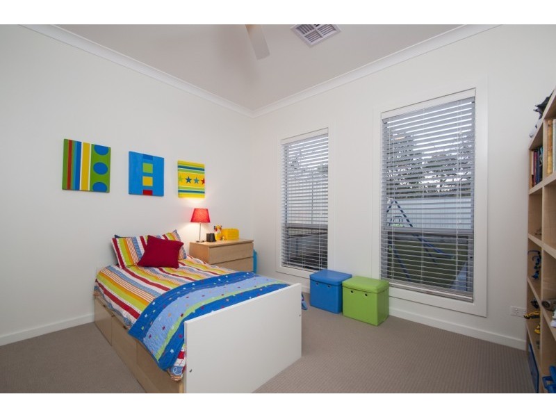8A Hill St, Seacliff Park SA 5049