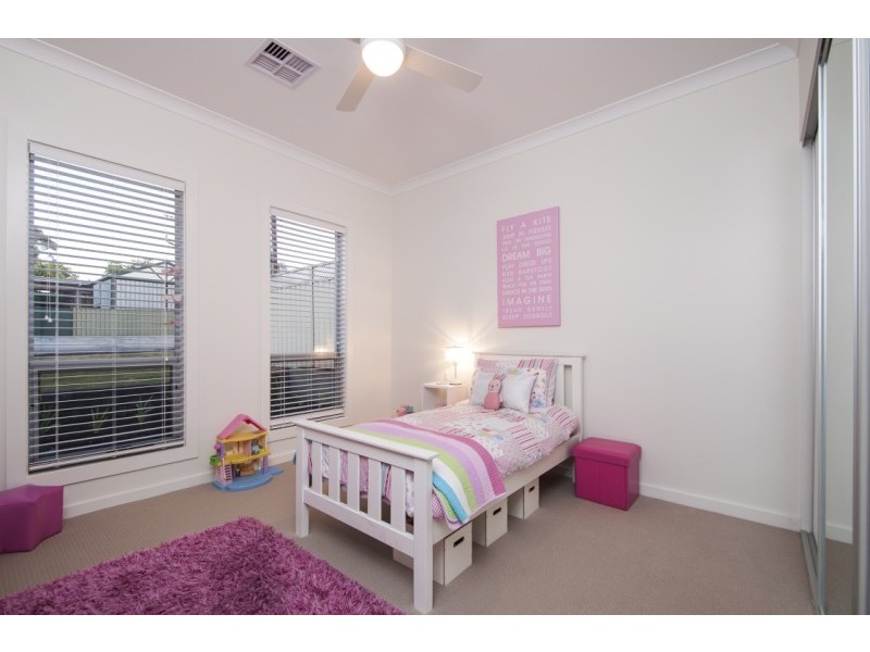 8A Hill St, Seacliff Park SA 5049