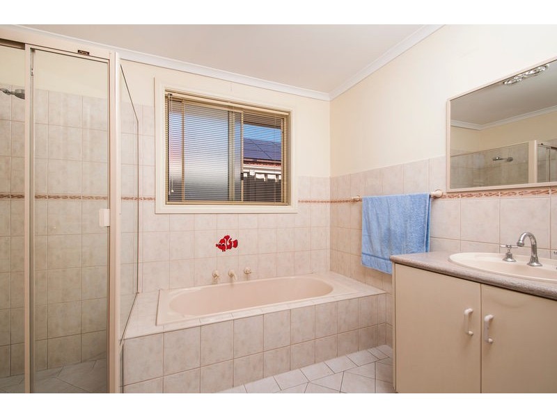 2 Richard Avenue, Mitchell Park SA 5043