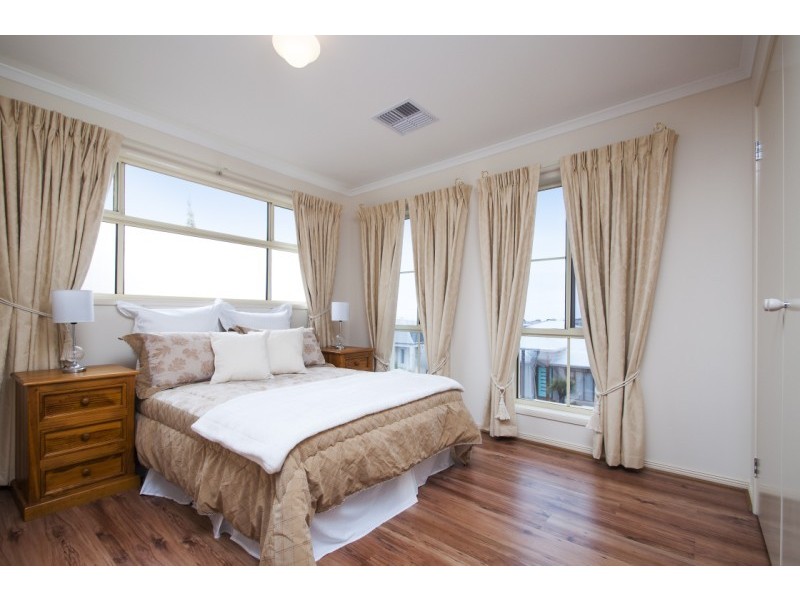 17 Mariner Drive, Sheidow Park SA 5158