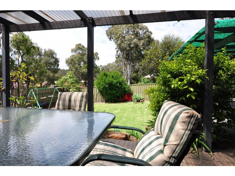 1 Bennett Close, Aberfoyle Park SA 5159