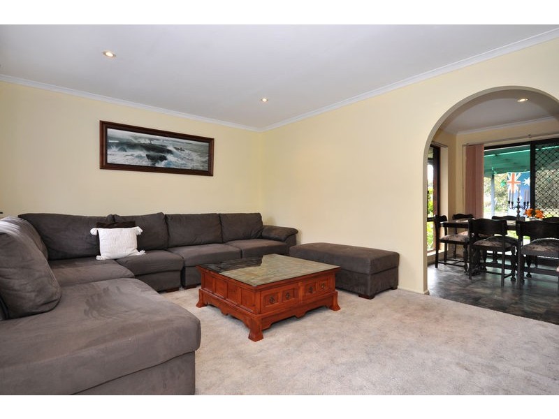 1 Bennett Close, Aberfoyle Park SA 5159