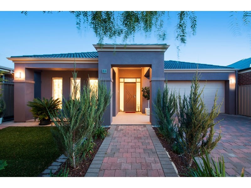 50 Tarranna Ave, Park Holme SA 5043