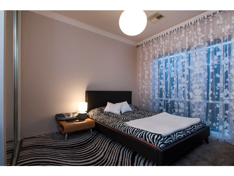 50 Tarranna Ave, Park Holme SA 5043