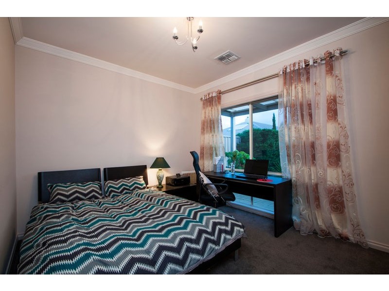 50 Tarranna Ave, Park Holme SA 5043