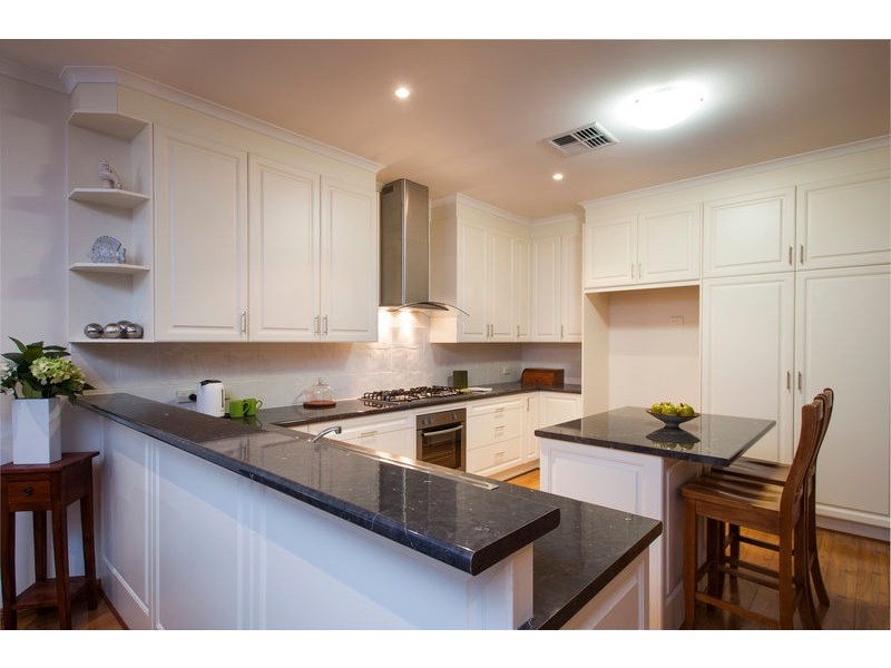 69A Condada Ave, Park Holme SA 5043