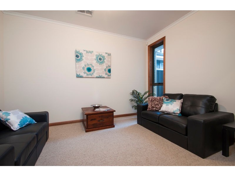 69A Condada Ave, Park Holme SA 5043