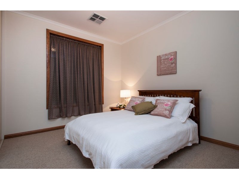 69A Condada Ave, Park Holme SA 5043