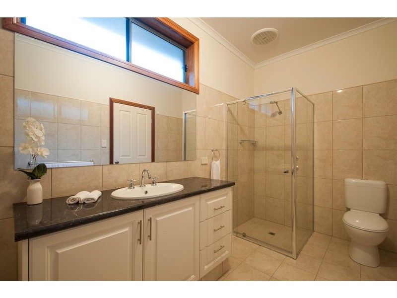 69A Condada Ave, Park Holme SA 5043