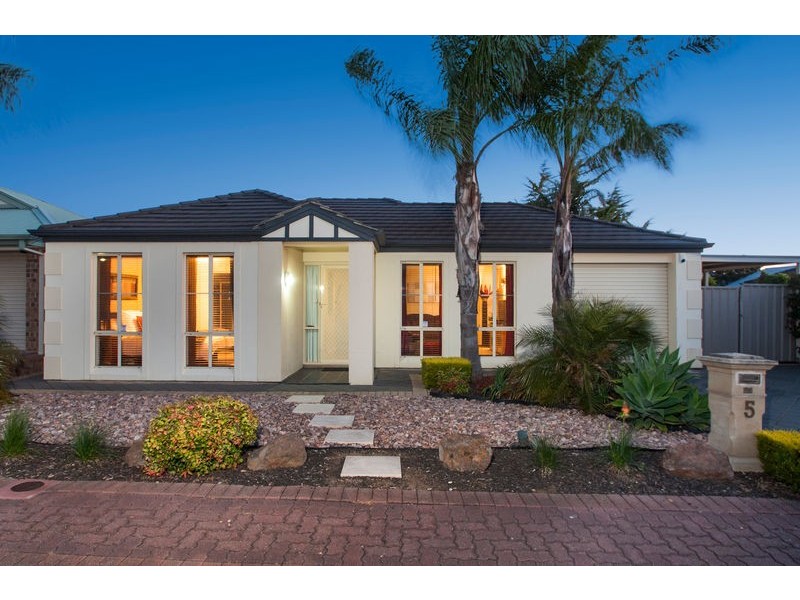 5 McFarlane Ave (The Avenues Estate), Mitchell Park SA 5043