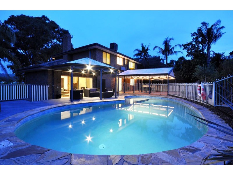 4 Goldfinch Place, Flagstaff Hill SA 5159