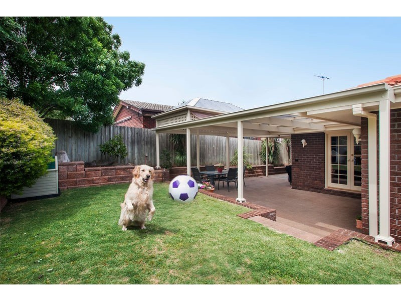 12 Falcon Ave, Hallett Cove SA 5158