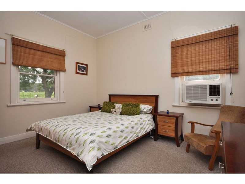 111 Douglas Gully Road, Mclaren Flat SA 5171