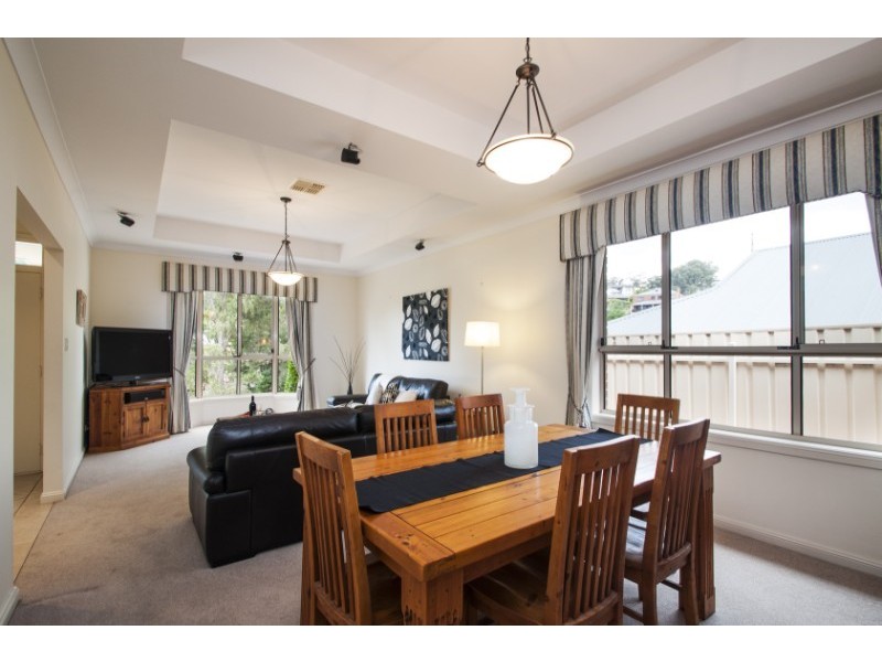 4 Douglas Fir Ct (Monterey Pine Est), Aberfoyle Park SA 5159