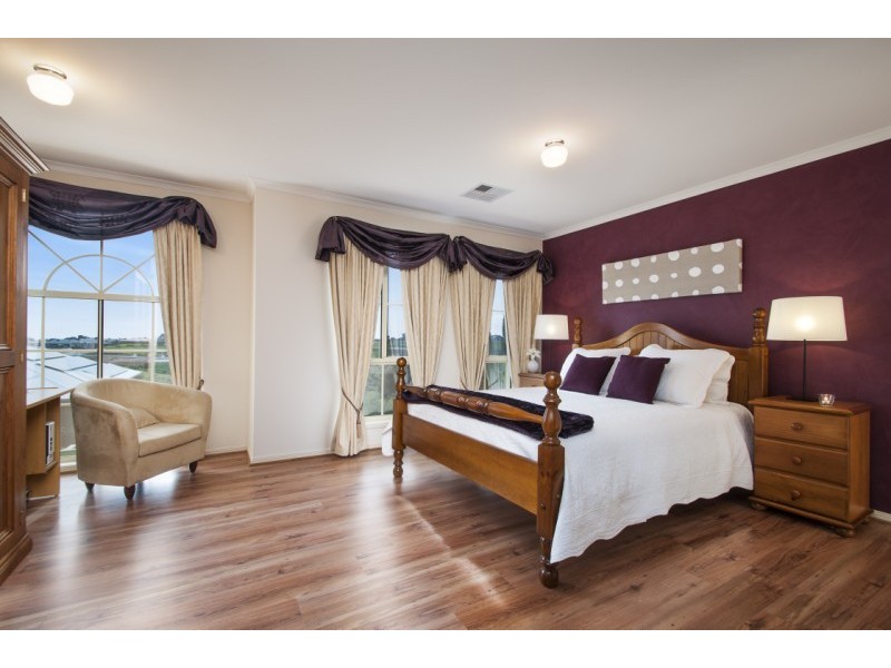 .17 Mariner Drive, Sheidow Park SA 5158