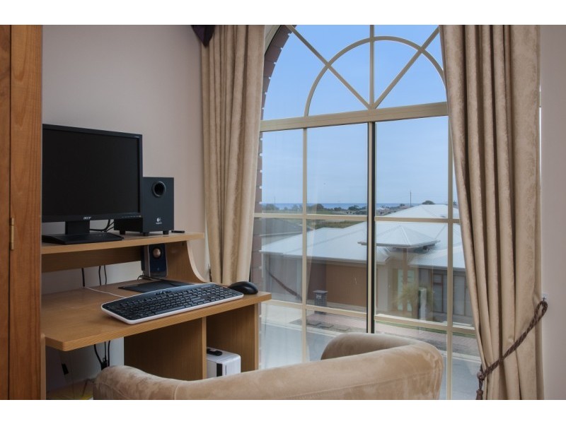 .17 Mariner Drive, Sheidow Park SA 5158