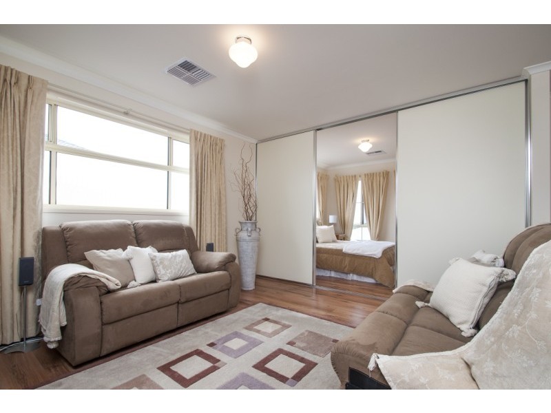 .17 Mariner Drive, Sheidow Park SA 5158