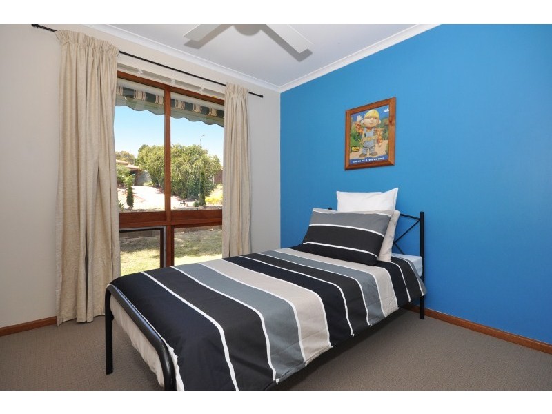 12 Idlewild Avenue, Aberfoyle Park SA 5159